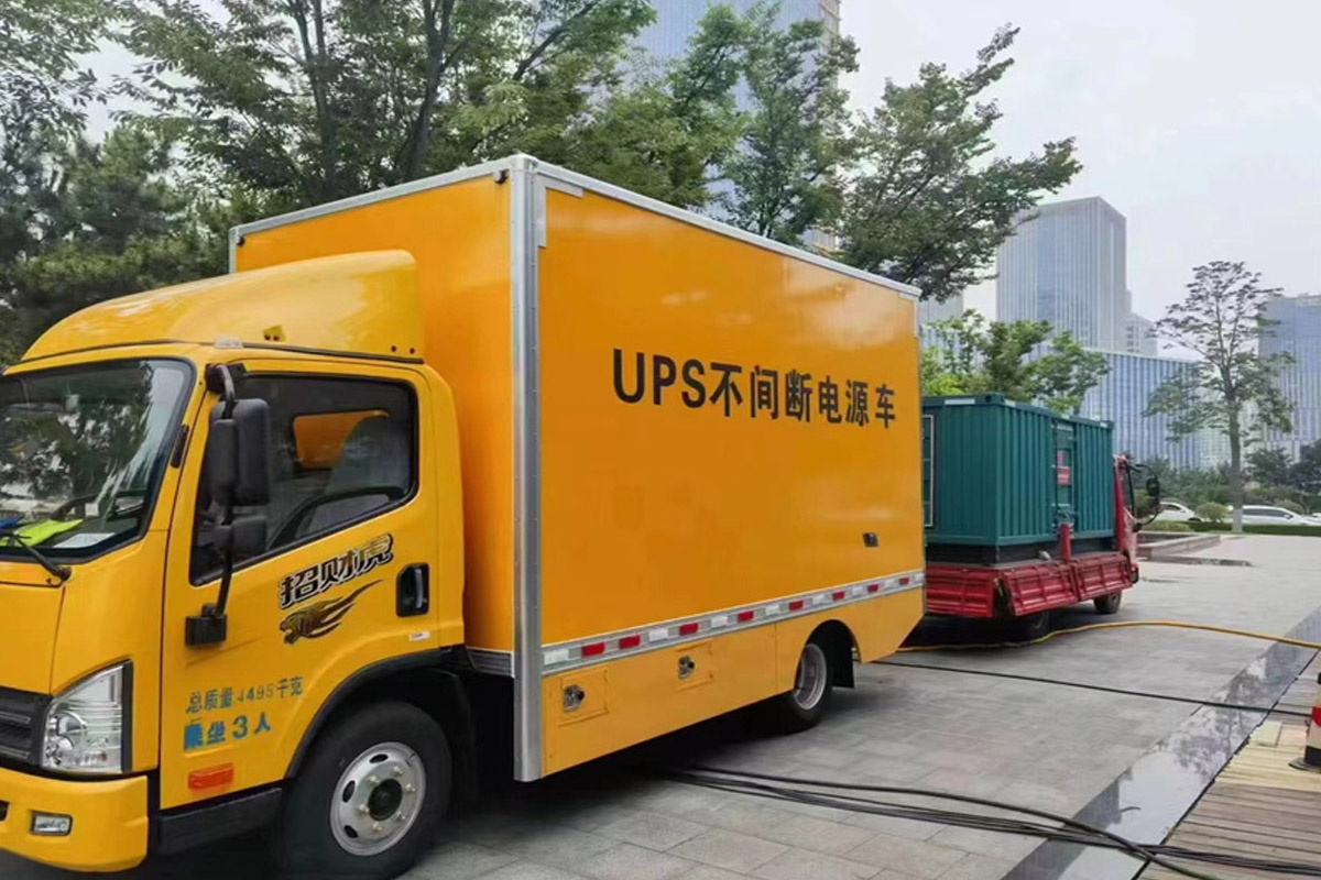 路桥发电机租赁施工现场