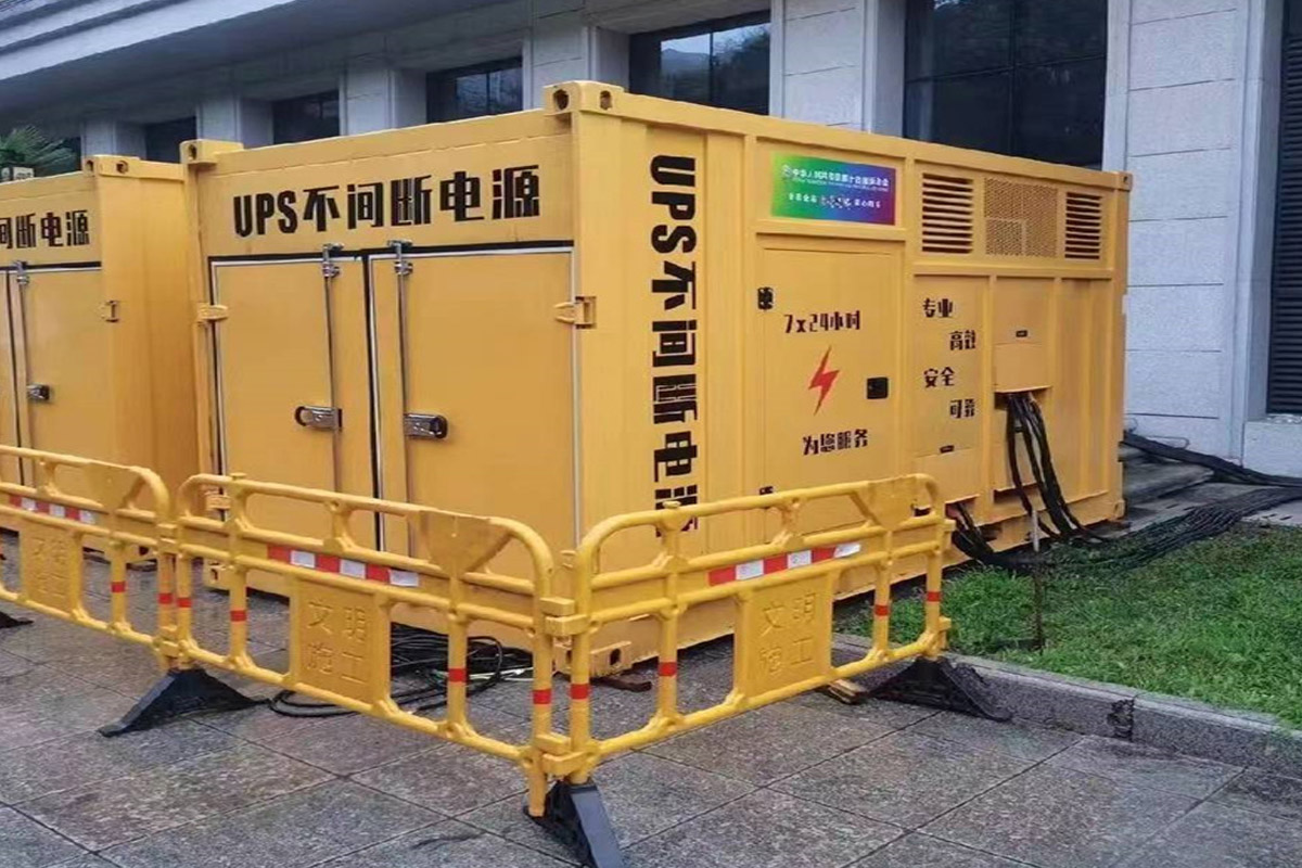 路桥发电机租赁施工现场